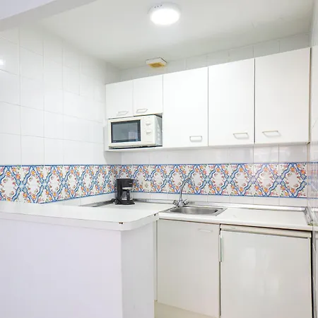 El Velero Apartment *