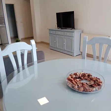 El Velero Apartment *